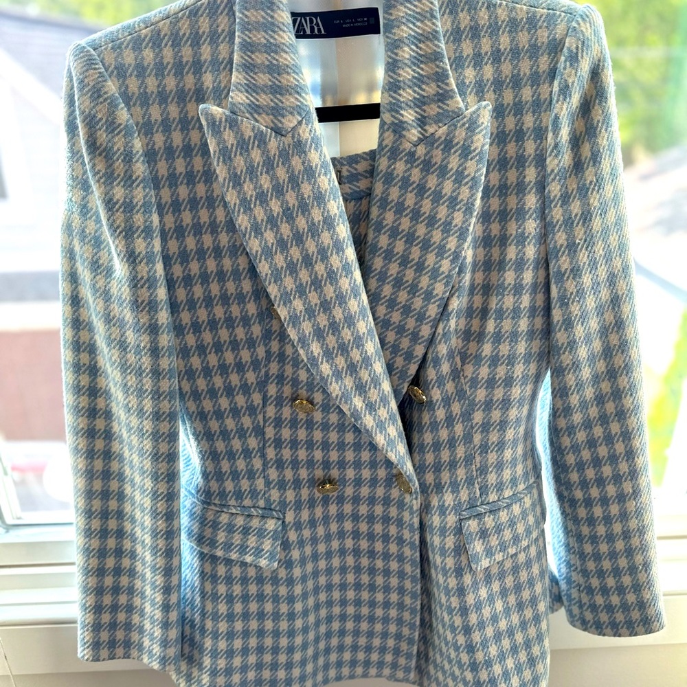 Zara houndstooth blazer and shorts suit set size Large